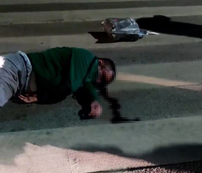 Kocaeli'de yaya geçidindeki adama yolcu otobüsü çarptı: 1 ağır yaralı