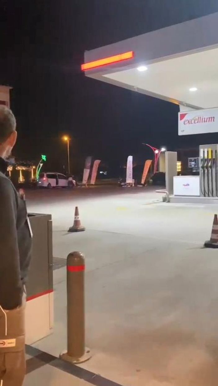 Büyükçekmece’de çorbacıya giden kardeşlere silahlı saldırı