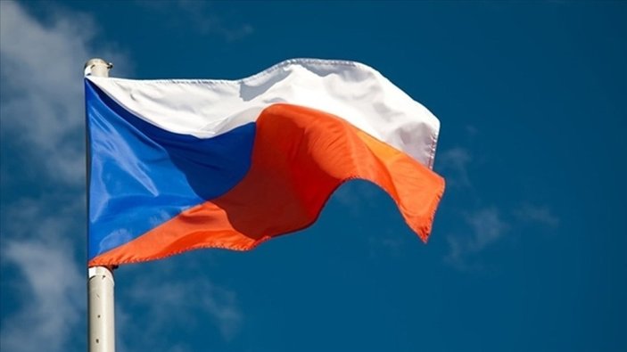 Çekya, Rus vatandaşlarına sınırlarını kapattı