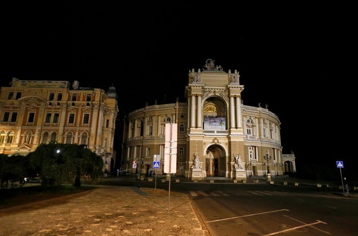 Elektrik kesintileri, Odessa'yı karanlığa gömdü