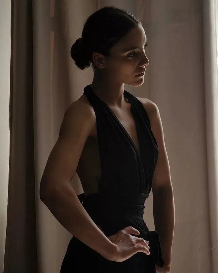 O Kız dizisinin Zeynep'inden cesur pozlar! Dilin Döğer'i hiç böyle görmediniz!