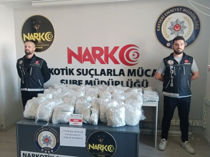 Kayseri'de uyuşturucu operasyonu: 53 kilo 150 gram ele geçirildi