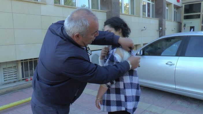 Nevşehir'de genç kıza 15 köpek saldırdı