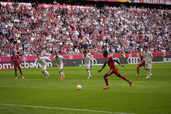 Bayern Münih 6 golle kazandı