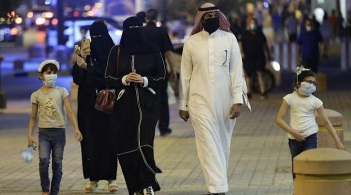 Suudi Arabistan'da her 10 dakikada bir çift boşanıyor
