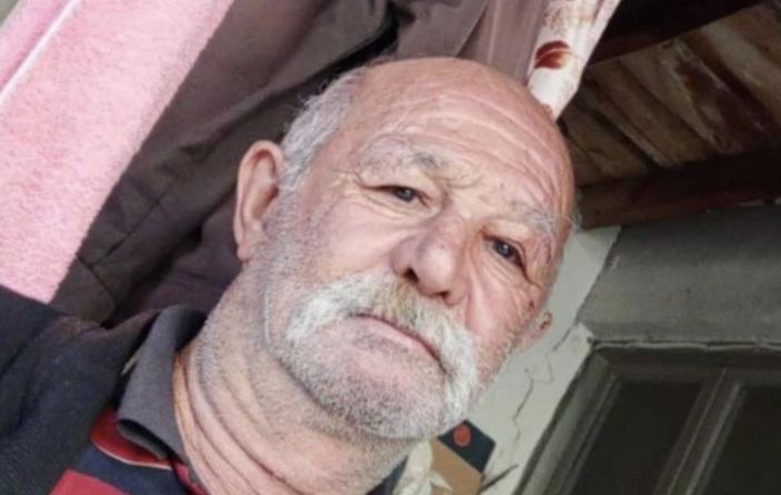 Manisa'da 3 çocuk babası evinde ölü bulundu