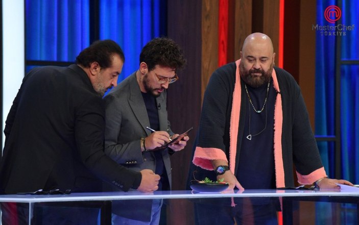 ELENDİ! MasterChef'te kim elendi? 30 Ekim 2022 MasterChef'e veda eden isim..