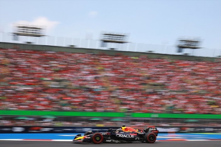Meksika Grand Prix'sini kazanan Verstappen F1 tarihine geçti