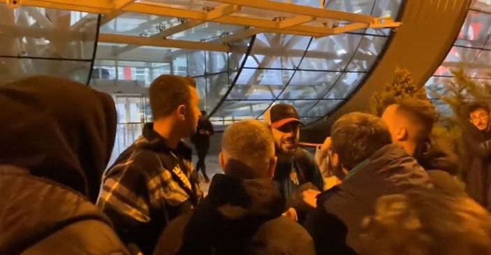 Bursasporlu Hasan ve taraftarın ilginç diyaloğu