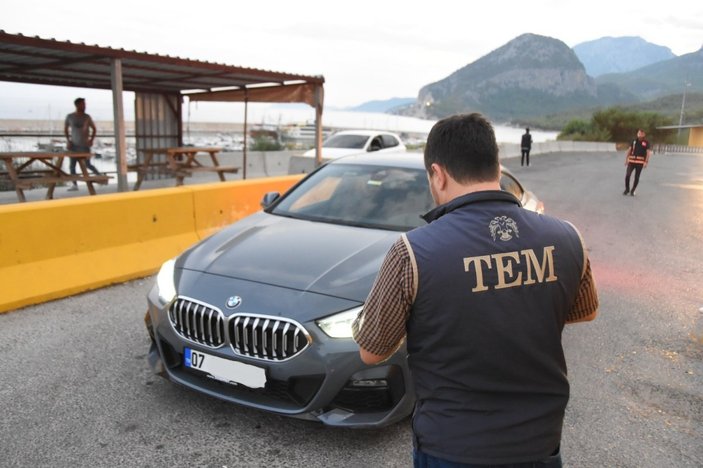 Antalya'da korsan taksi denetimi