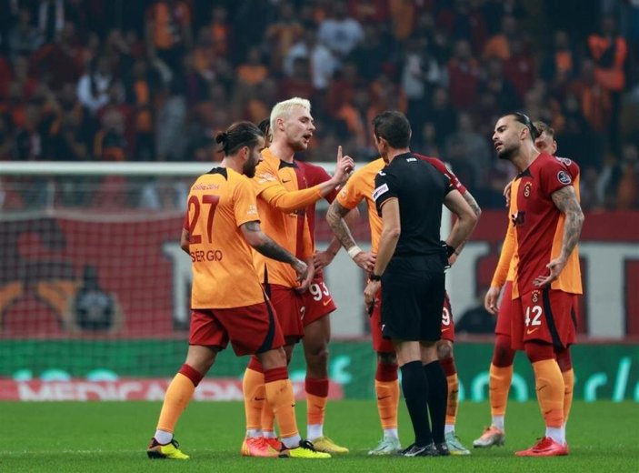 Galatasaray'da Okan Buruk'tan iddialı sözler