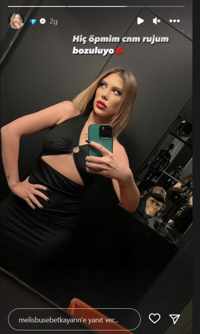 Melis Buse Betkayan'dan dekolte şov! 