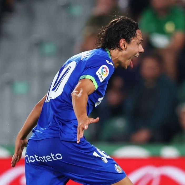 İtalyan devi Juventus, Enes Ünal'ın peşinde