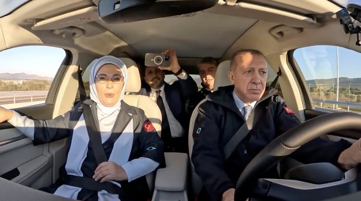 Cumhurbaşkanı Erdoğan'ın Togg'u kullandığı görüntüler