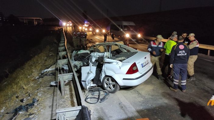 i Şanlıurfa’da tır ile otomobil çarpıştı: 2 ölü