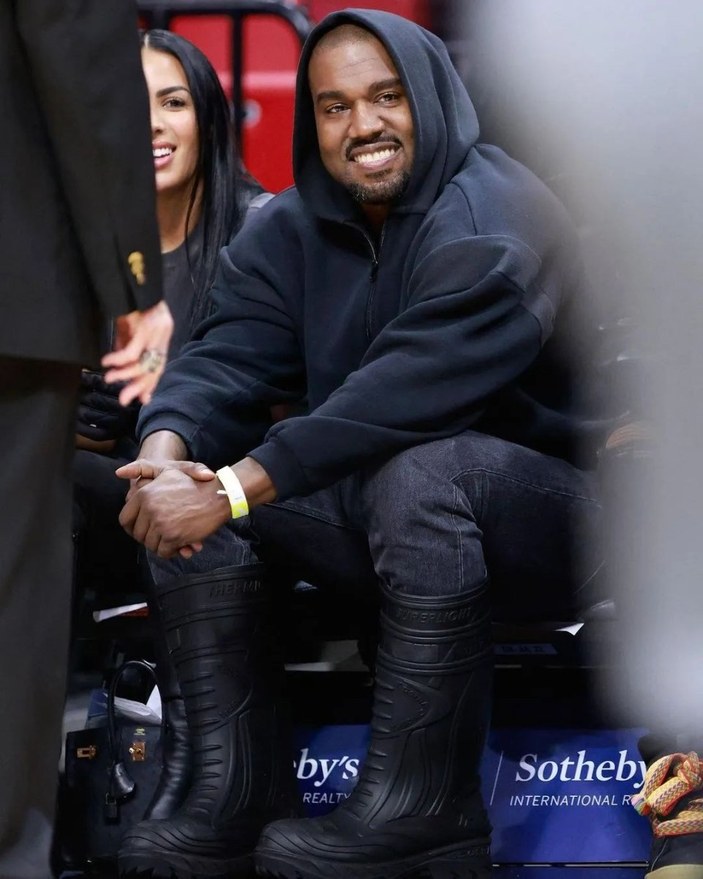 Kanye West'ten 30 günlük arınma kararı