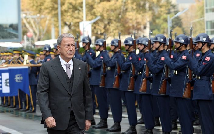 a Hulusi Akar: ABD'li askeri heyet Türkiye'de