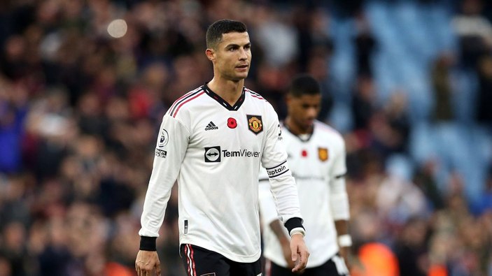 Aston Villa taraftarları Ronaldo ile dalga geçti