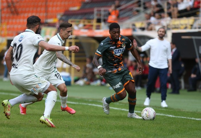 Alanyaspor, Sakaryaspor karşısında turladı