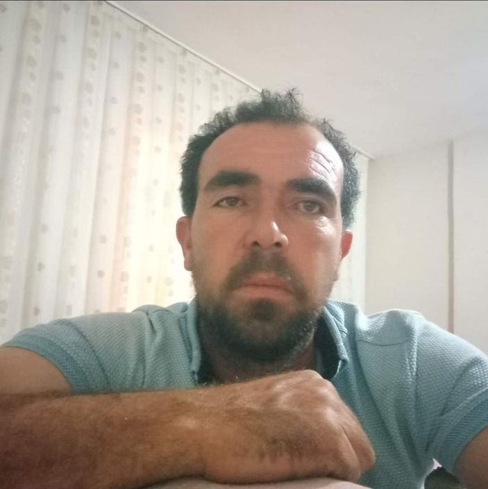 Mersin'de otomobiller kafa kafaya çarpıştı: 2 ölü