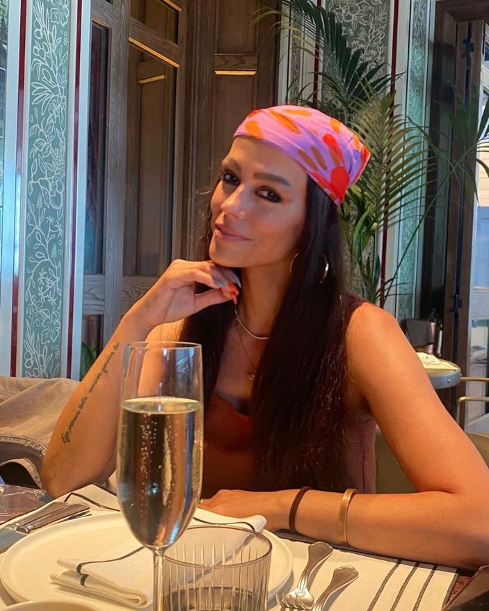 Oğuzhan Koç'un baldızı gözleri kamaştırdı! 'Demet'i fena sollar'