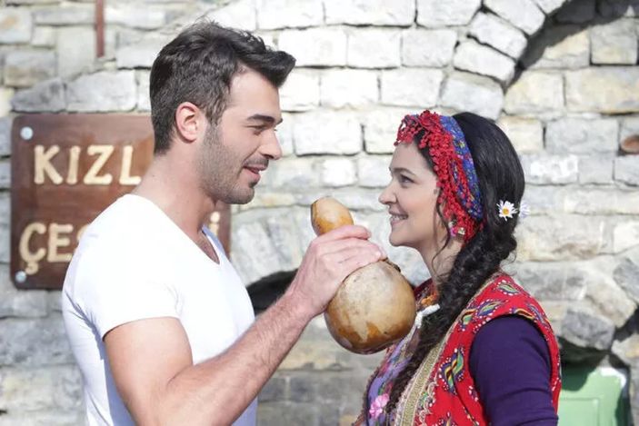 Aldatmak dizisinin yıldızı Yusuf Çim'in eski aşkı Gönül Dağı'ndan çıktı!
