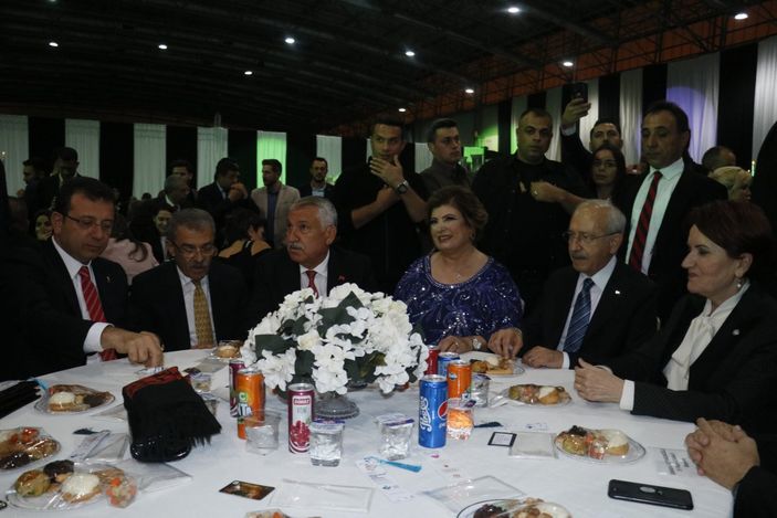 Adana'da Kemal Kılıçdaroğlu ve Meral Akşener nikah şahidi oldu
