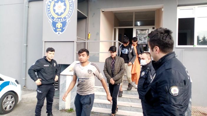 Tekirdağ'da kaçak göçmen operasyonu: 8 kişi yakalandı