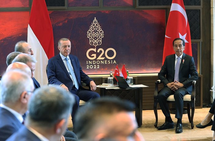 Cumhurbaşkanı Erdoğan, Endonezya'da Joko Widodo ile görüştü