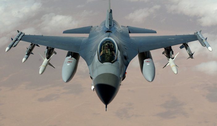 Eski Yunanistan Savunma Bakanı: Türkiye er ya da geç F-16 alacak