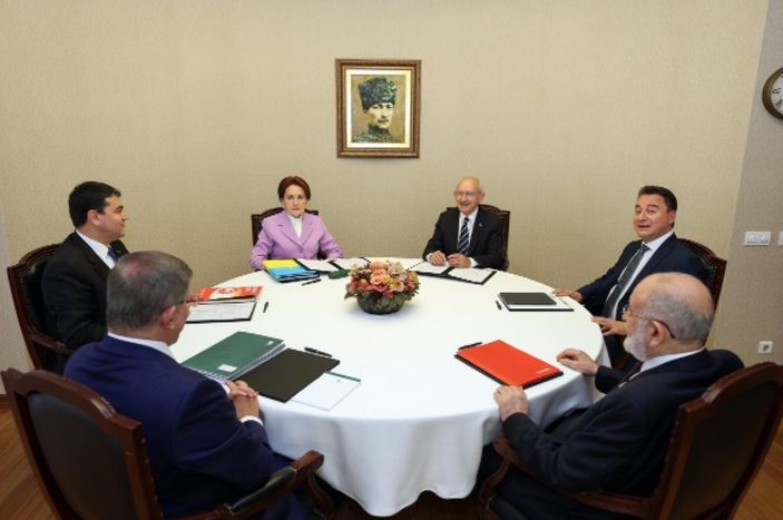 Vedat Milor'dan 6'lı masaya gönderme: Acele etmesinler