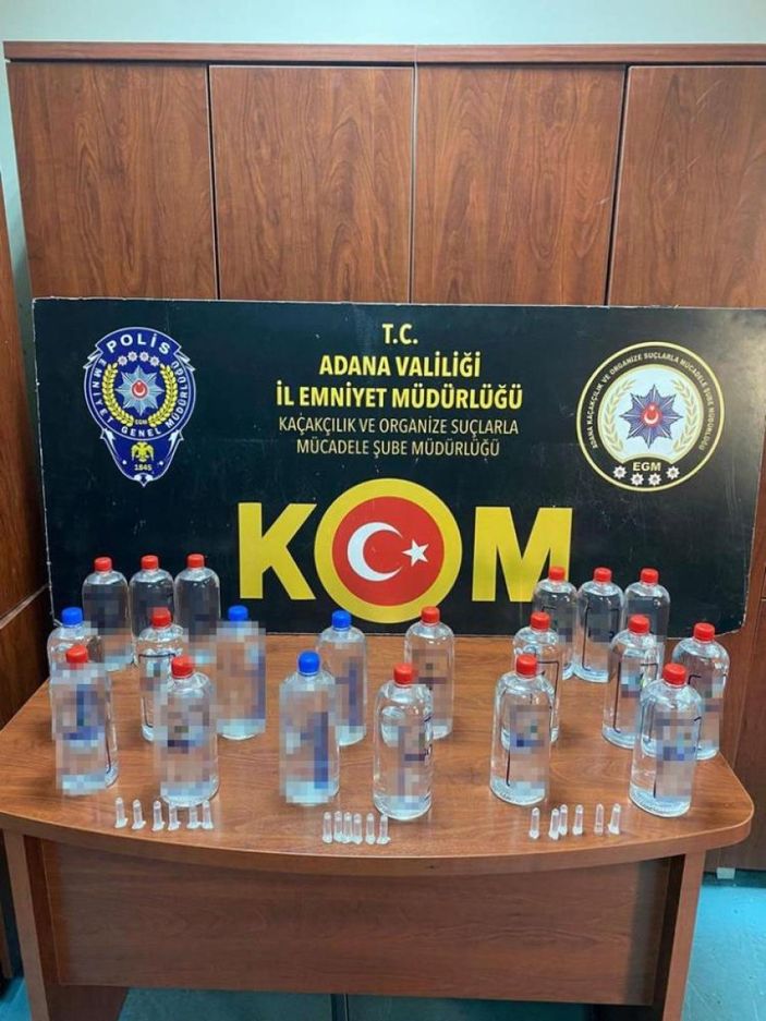 Adana'da 660 litre sahte içki ele geçirildi.