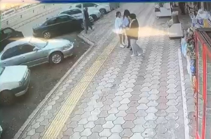 Hatay’da iki genç kıza taciz ve saldırı