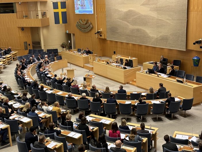 İsveç parlamentosunda terörle mücadele yasa tasarısı onaylandı