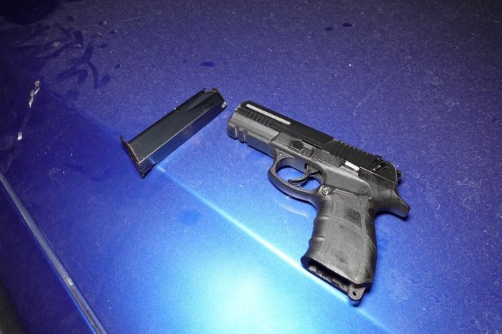 i Aksaray'da ruhsatsız tabancayla yakalandı: Devletimiz ruhsat vermiyor