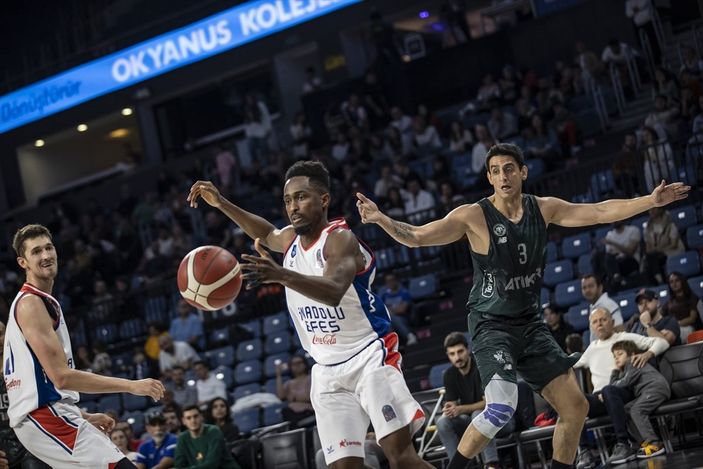 a Anadolu Efes, Konyaspor'u mağlup etti