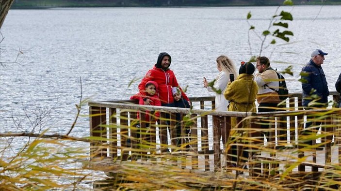 Gölcük Tabiat Parkı'nda ara tatil yoğunluğu