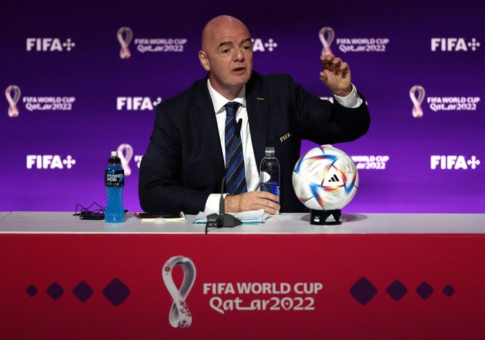 Gianni Infantino: Katar'a ahlaki ders veremezler