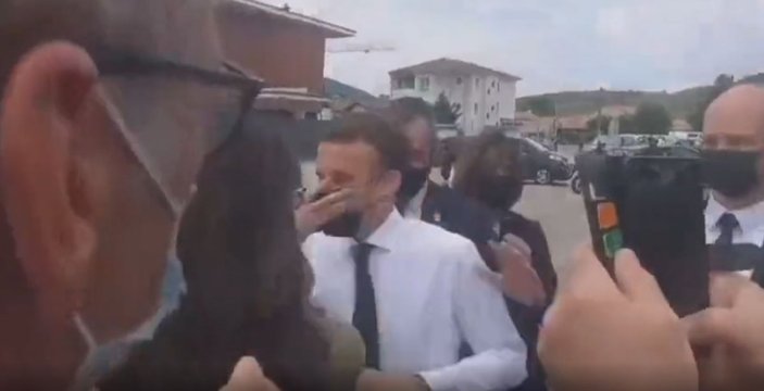 Emmanuel Macron'a atılan tokadın farklı açıdan görüntüsü ortaya çıktı
