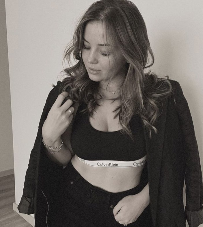 Selena'nın Leyla'sı Gizem Güven güzelliğiyle mest etti! 'Sen muhteşem bir detaysın'
