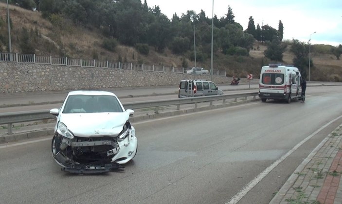 Balıkesir'de Yağmur Kaza Getirdi: 1 Yaralı