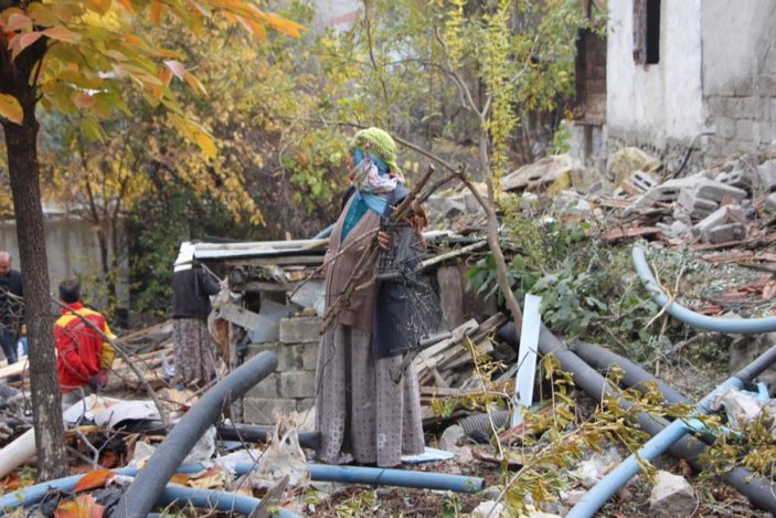 Yusufeli'nde sular altında kalacak köylerde telaş başladı