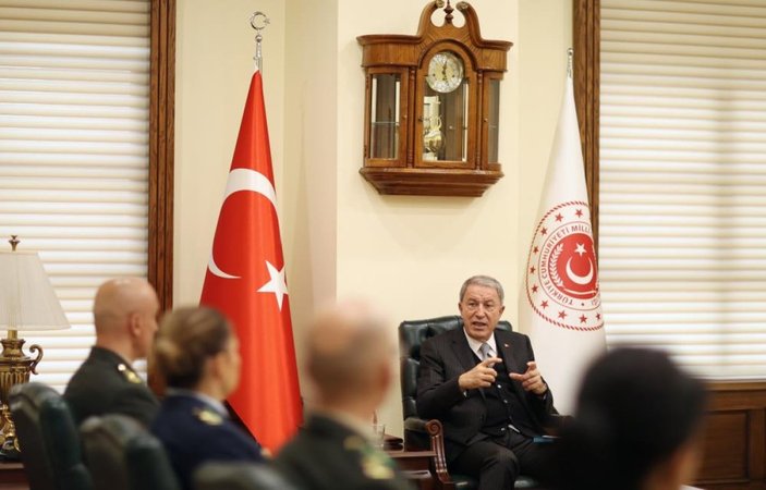 Hulusi Akar, MSB'de görevli öğretmenlerle bir araya geldi