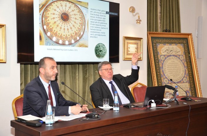 IRCICA’da Ali Uzay Peker’in İslam Mimarisinde Kozmolojik İçerik konferansı