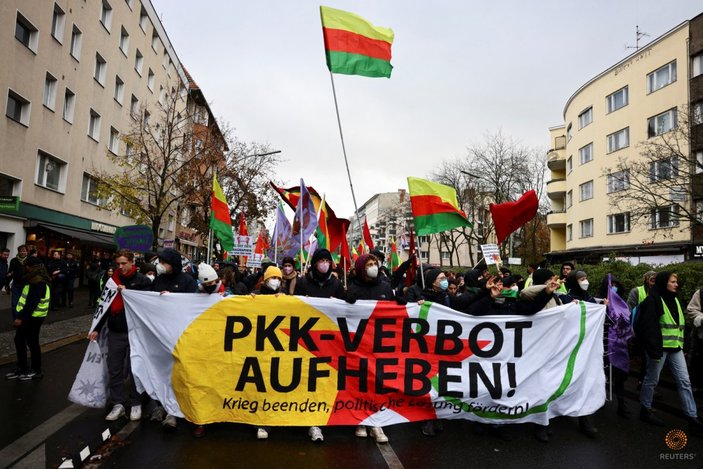 Berlin’de PKK yandaşları gösteri ve yürüyüş yaptı
