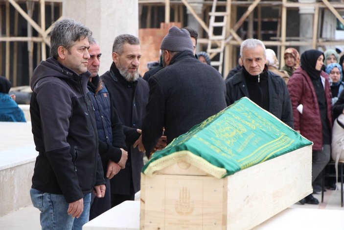 Samsun'daki imam, oğlunun cenaze namazını kıldırdı