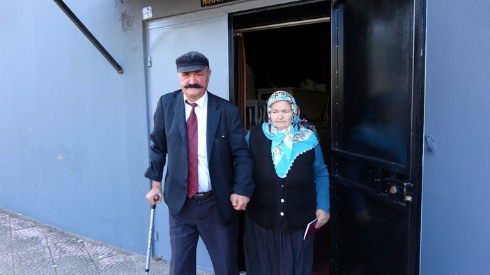 Sinop'taki huzurevinde tanışan yaşlı çift dünyaevine girdi