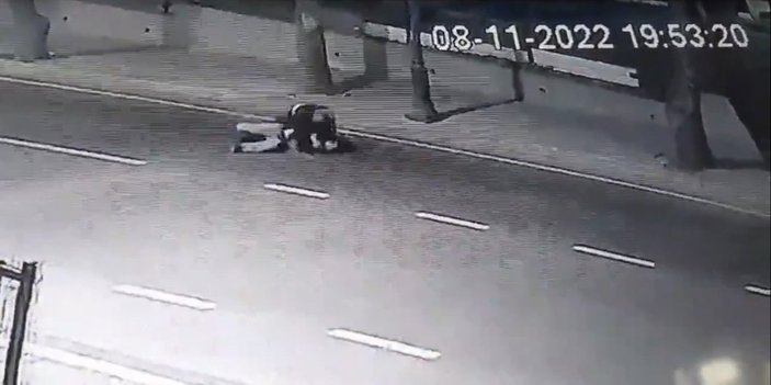 İstanbul'da tanımadığı kişinin bir anda saldırısına uğradı 