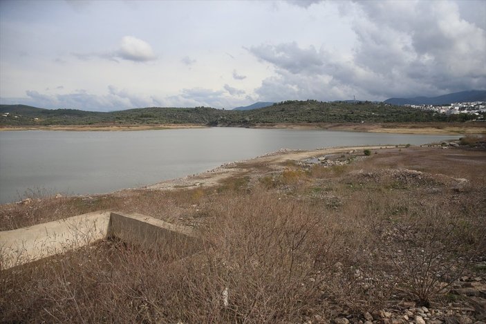 Muğla'da Mumcular Barajı'nın su seviyesi yüzde 20'ye düştü