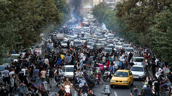 İran, gösterilerde 200'den fazla kişinin öldüğünü açıkladı